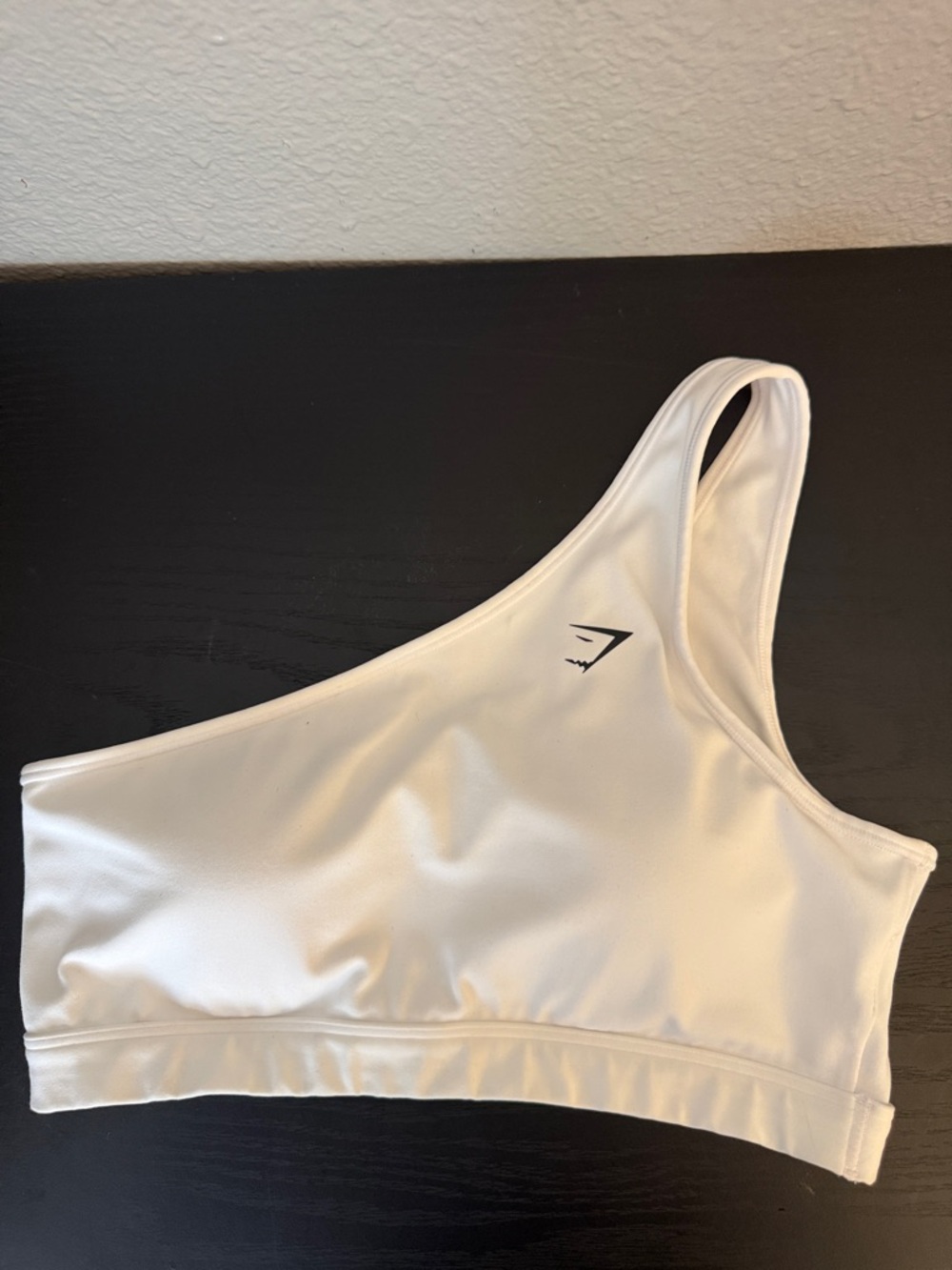 Gymshark White Asymmetrical One-Shoulder Sports Bra